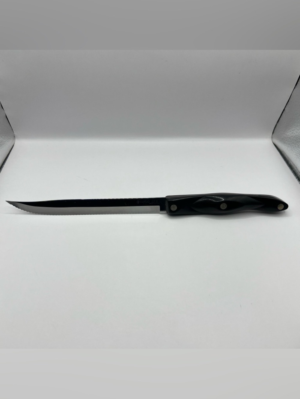 Cutco 1729 KD Serrated Carver Knife USA classic Dark Swirl Handle